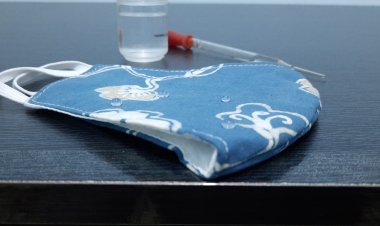 Masker Batik Hidrofobik (Anti Air)